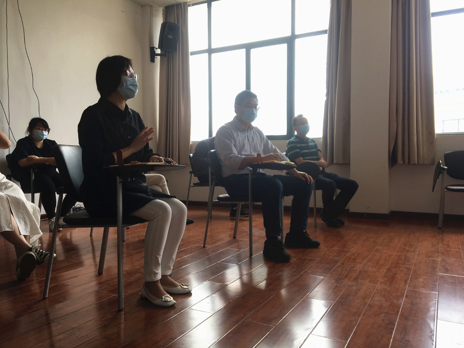 末次会议上实验室涂卫平主任 末次会议上实验室涂卫平主任